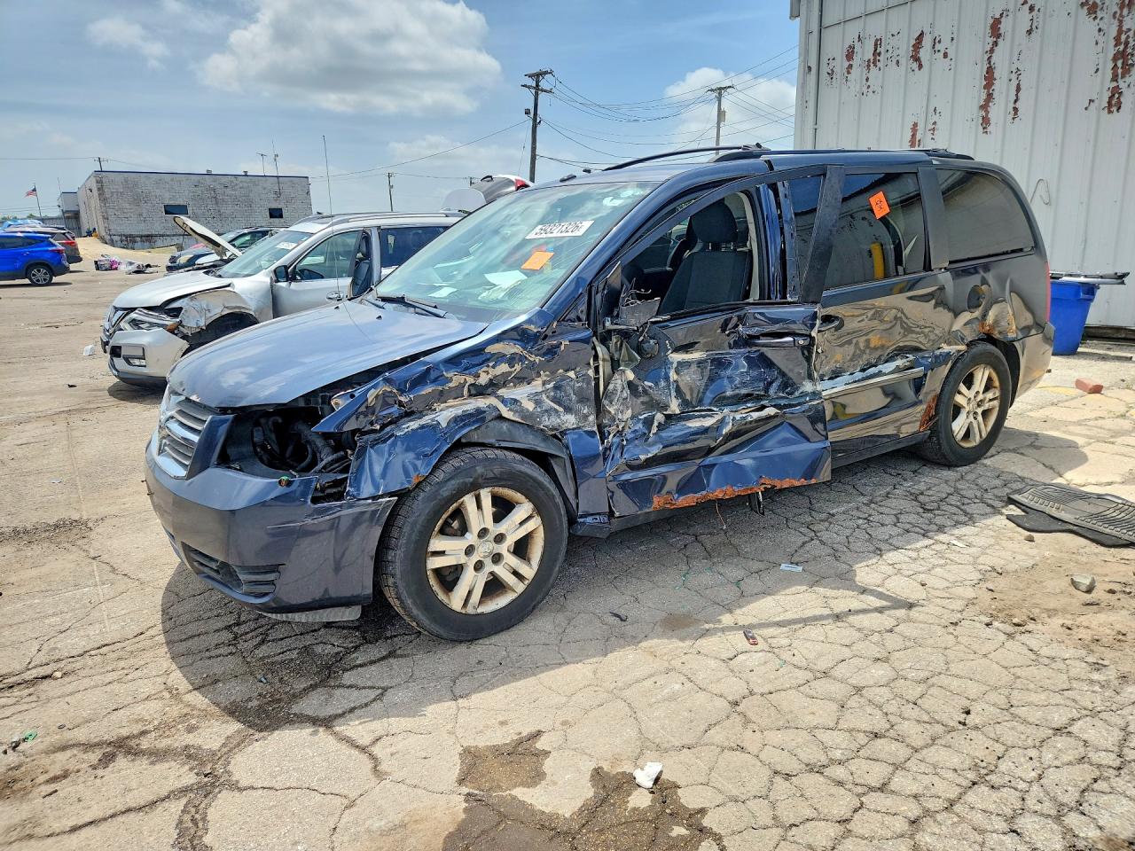 2D8HN54XX8R790483 · 2008 DODGE GRAND CARAVAN