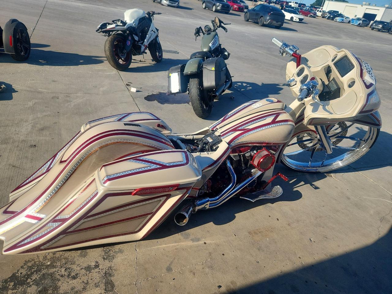 1HD1KTP17LB674880 · 2020 HARLEY-DAVIDSON FLTRXS