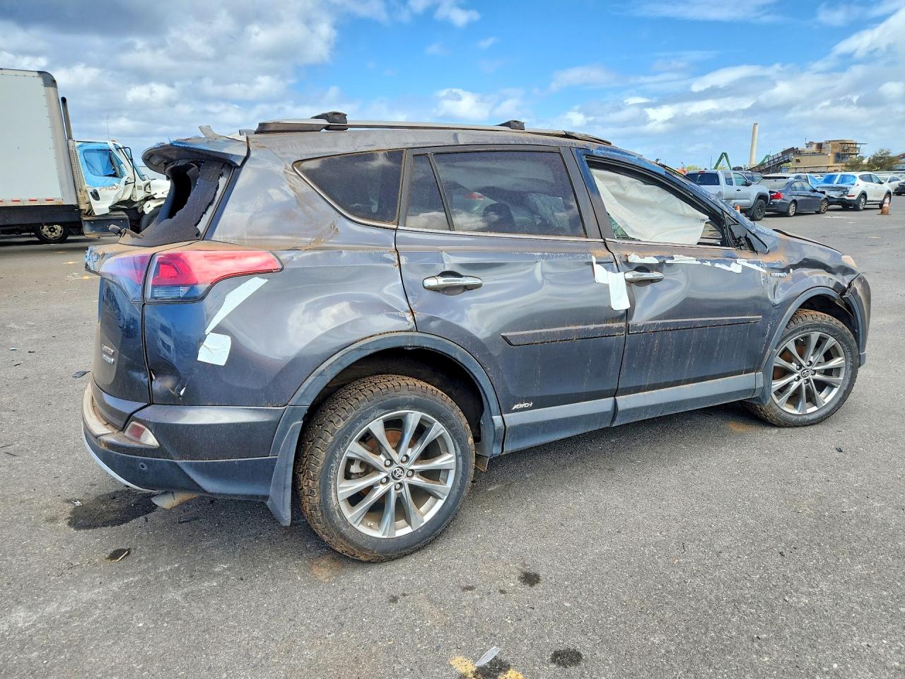 JTMDJREVXHD147907 · 2017 TOYOTA RAV4 HV · 3/14