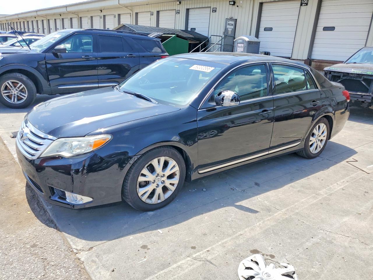 4T1BK3DB4BU420836 · 2011 TOYOTA AVALON
