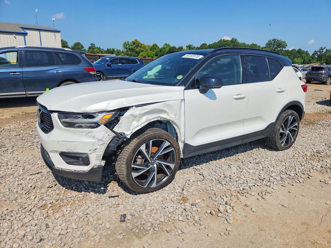 YV4162UM6L2245970 · 2020 VOLVO XC40