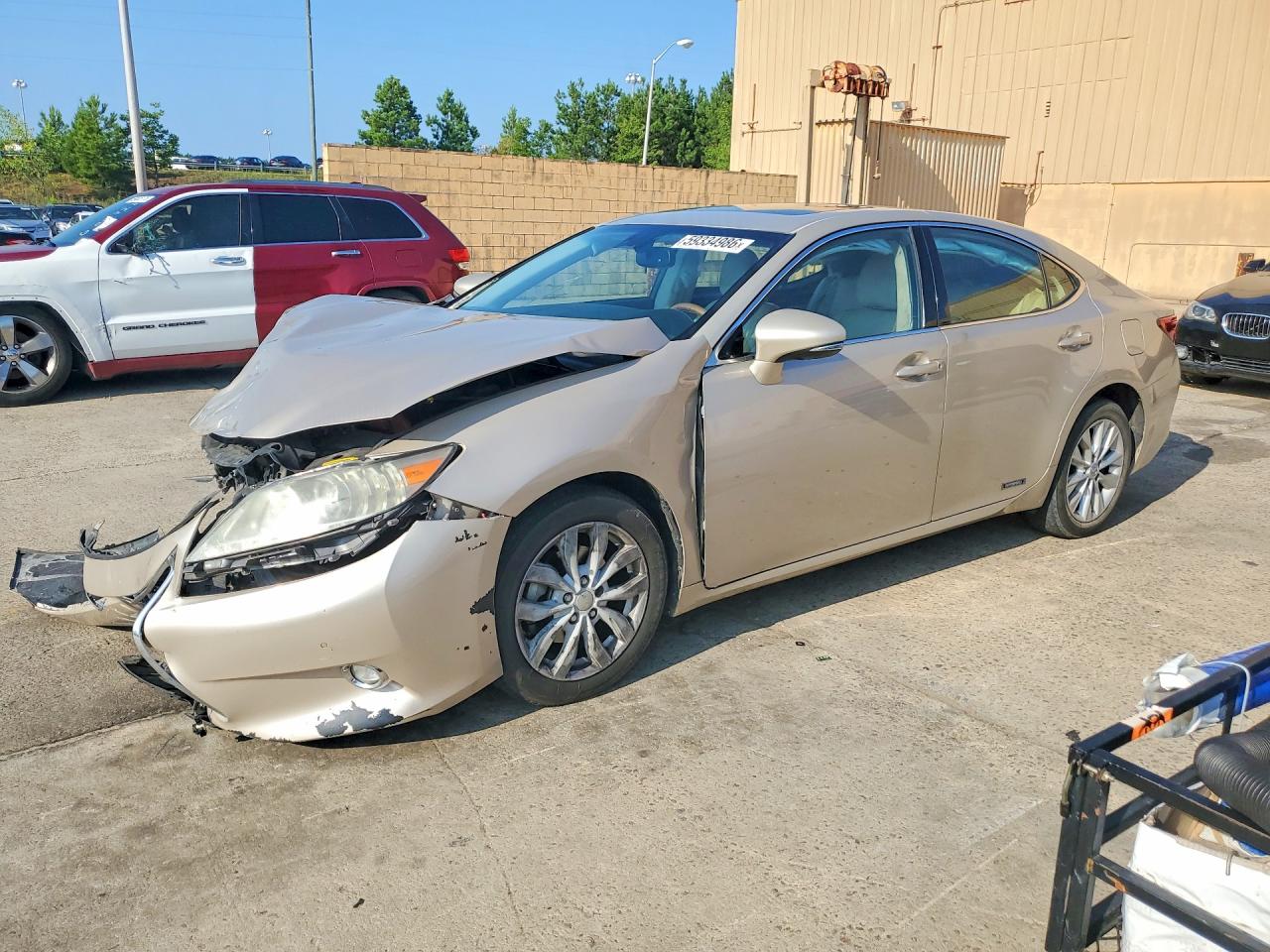 JTHBW1GG0E2053324 · 2014 LEXUS ES