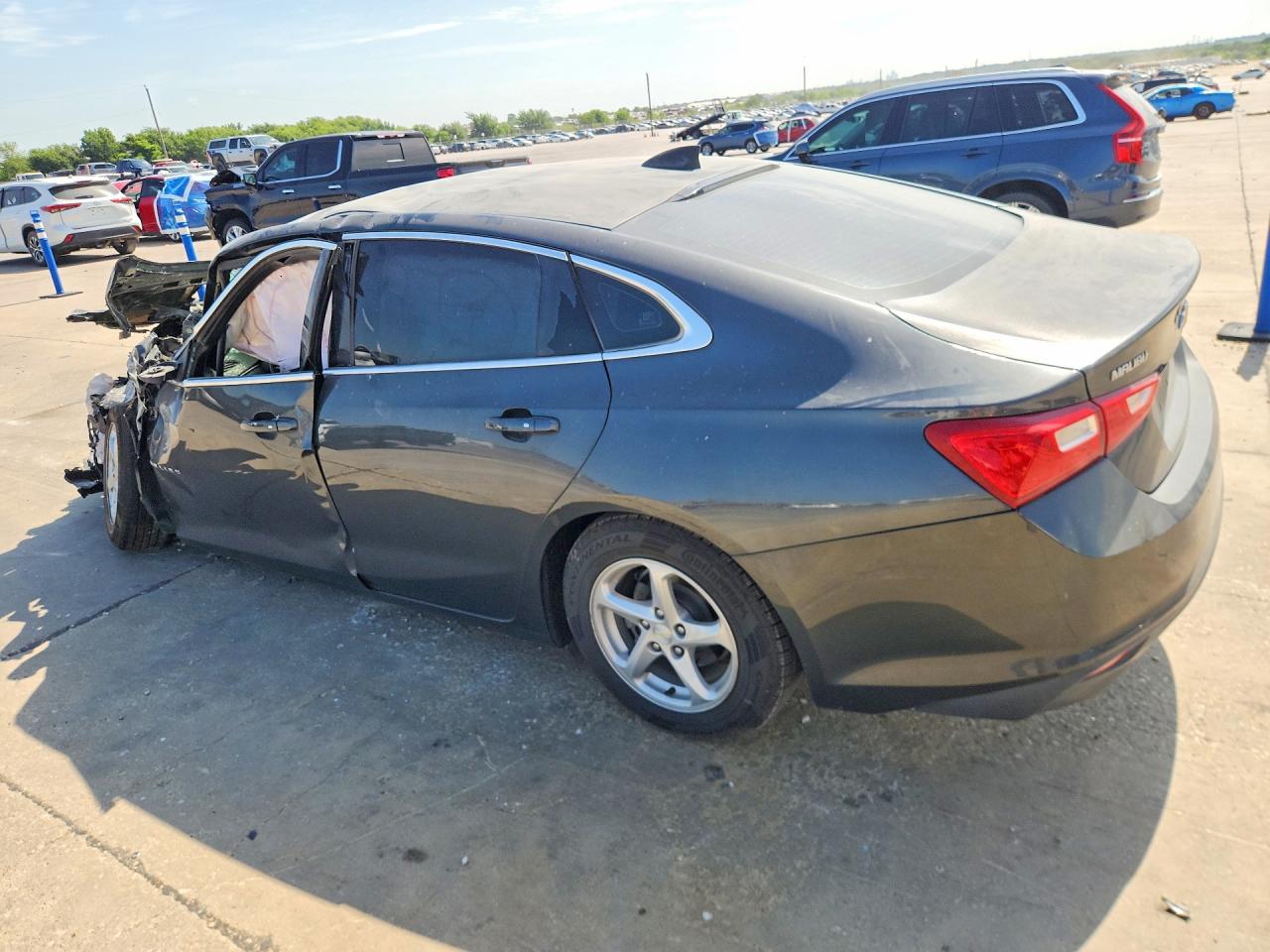 1G1ZB5ST4JF117142 · 2018 CHEVROLET MALIBU · 2/11