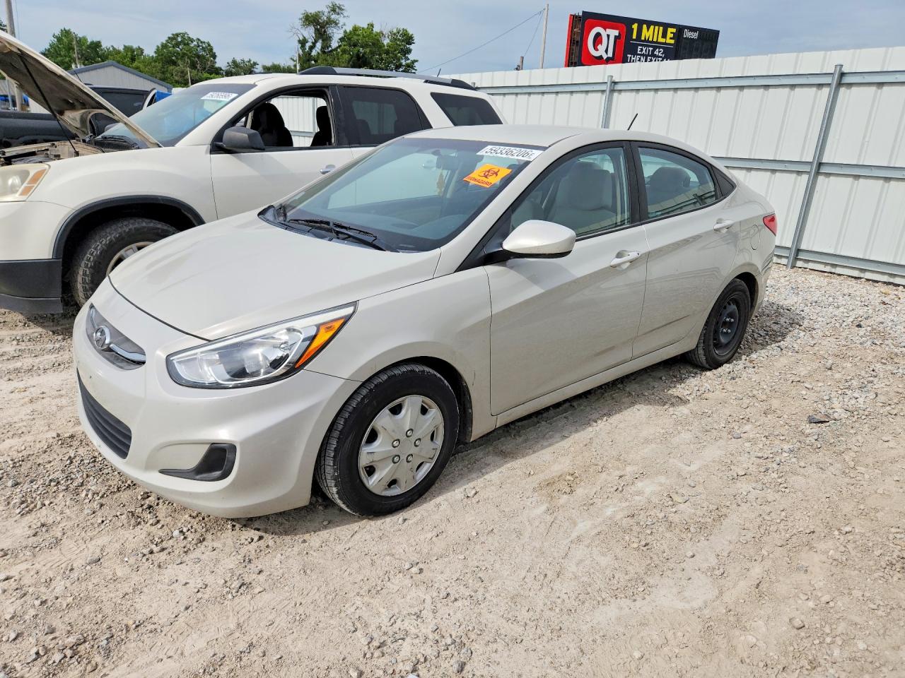 KMHCT4AE0GU090867 · 2016 HYUNDAI ACCENT