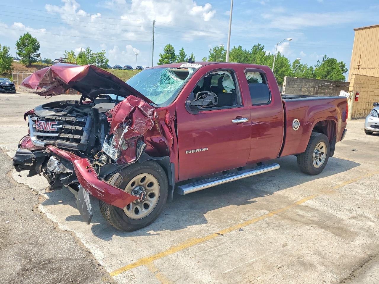 1GTR1UEA3DZ124472 · 2013 GMC SIERRA
