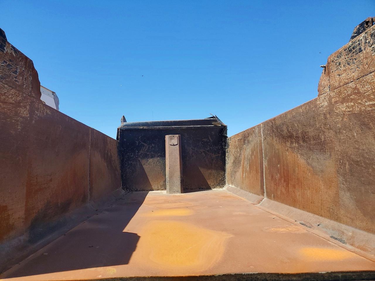 3BKHLJ9X2GF109836 · 2016 KENWORTH T370 · 6/10