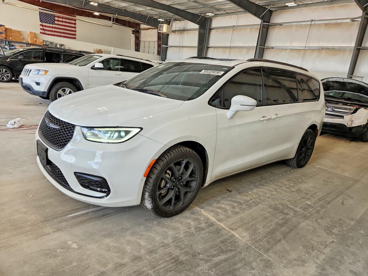 2C4RC3GG2NR102044 · 2022 CHRYSLER PACIFICA