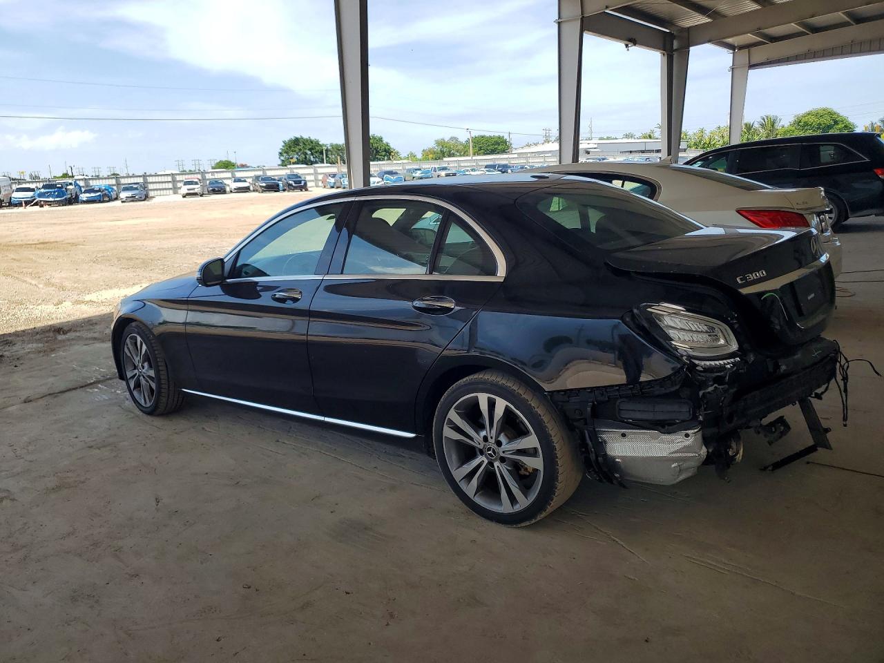 55SWF8DB5KU320405 · 2019 MERCEDES-BENZ C · 2/12
