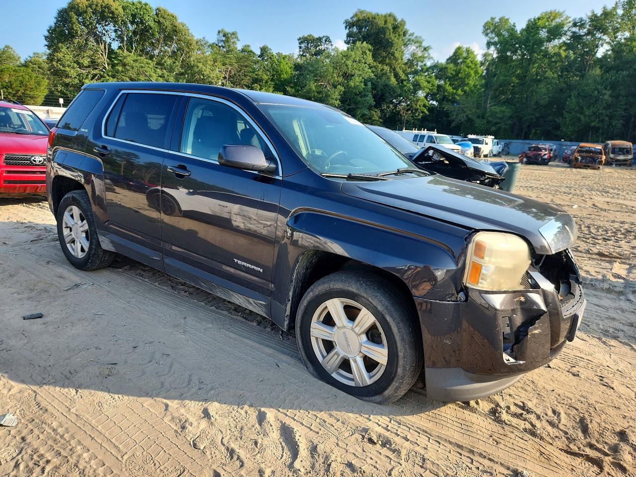 2GKFLVEK8F6130122 · 2015 GMC TERRAIN · 4/13