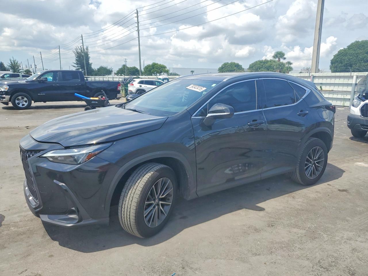 2T2GGCEZ9TC100493 · 2026 LEXUS NX