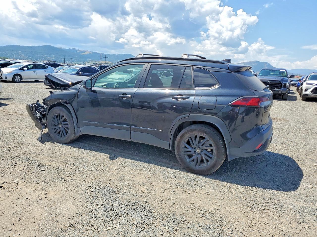 7MUFBABG9SV081929 · 2025 TOYOTA COROLLA CROSS HYBRID · 2/12