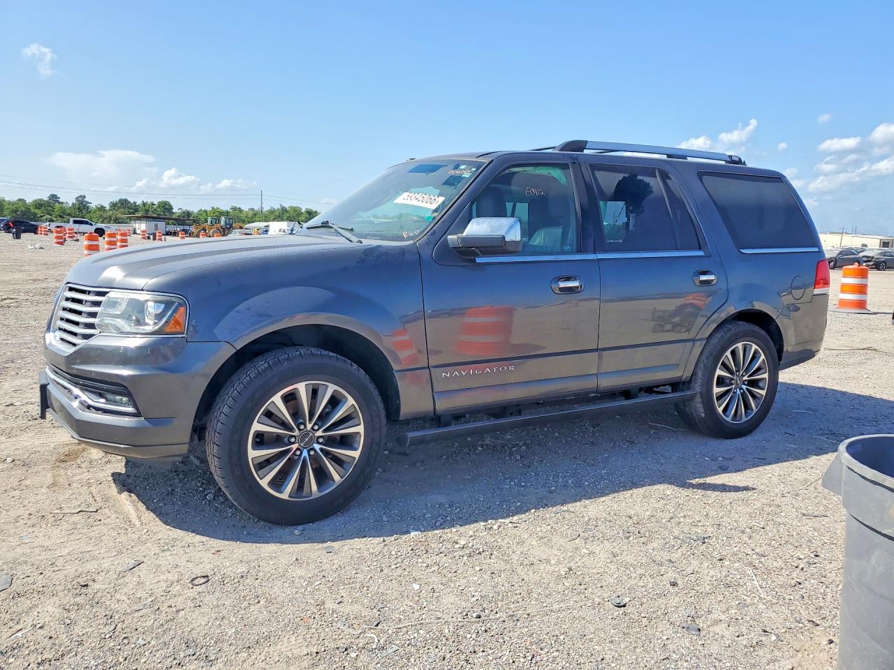 5LMJJ2HT7HEL09239 · 2017 LINCOLN NAVIGATOR