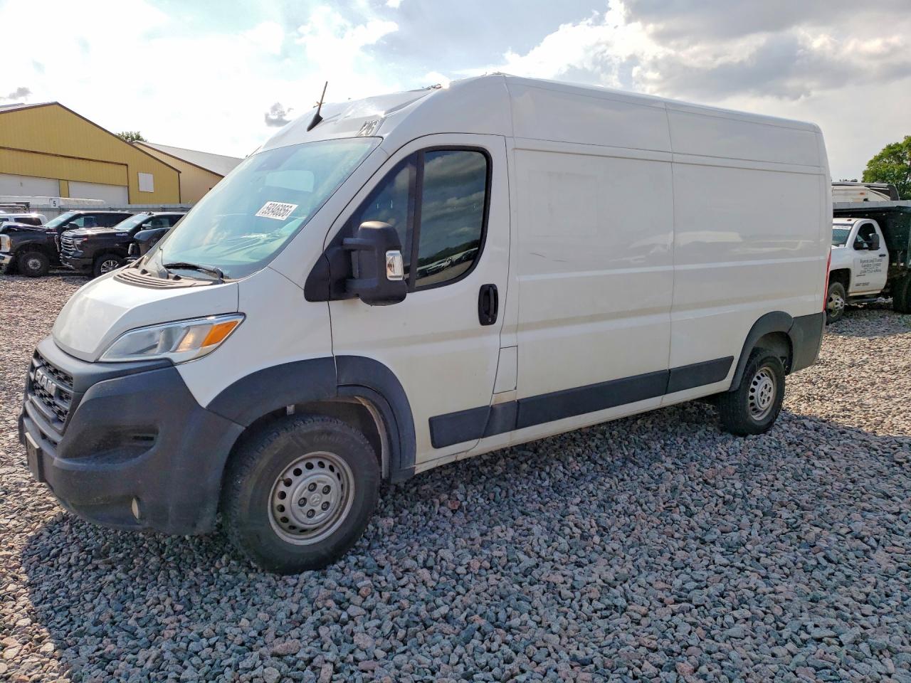 3C6LRVDG0RE153688 · 2024 RAM PROMASTER 2500