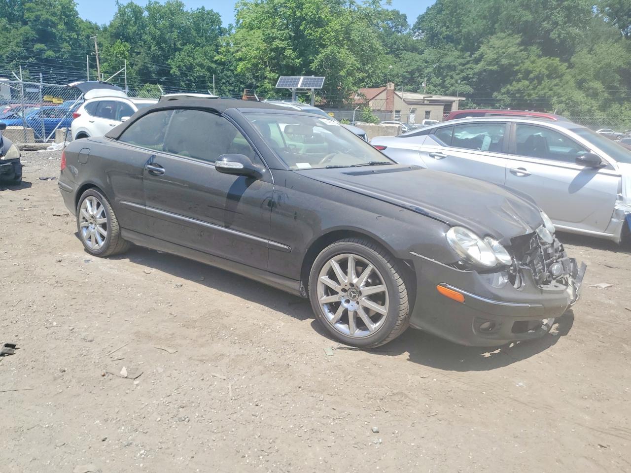 WDBTK56F28F251707 · 2008 MERCEDES-BENZ CLK · 4/12