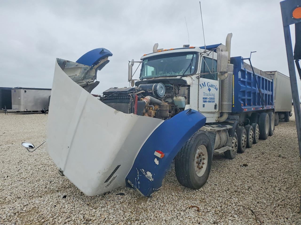 1XKDDB9X56J129831 · 2006 KENWORTH T880