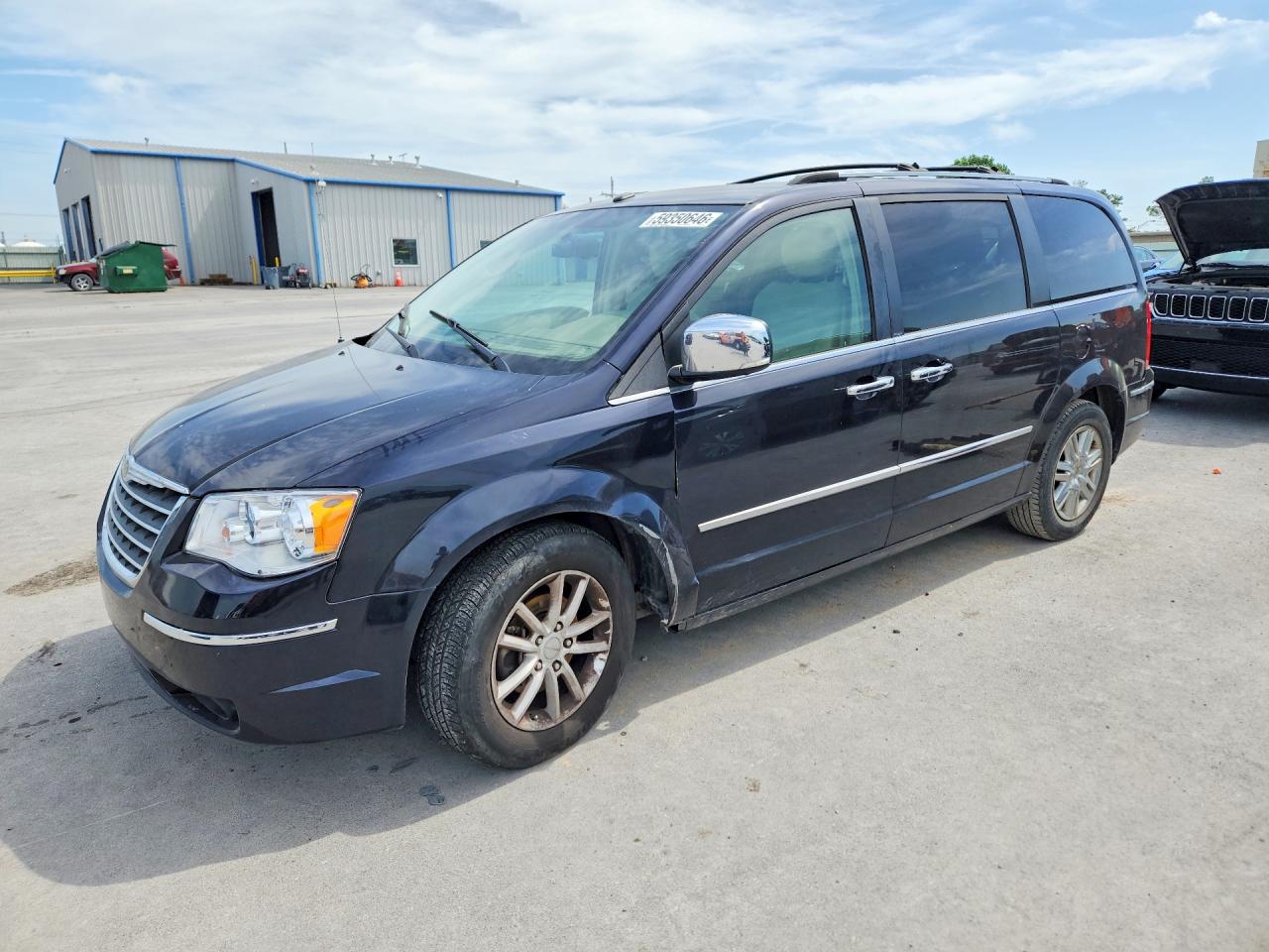2A4RR6DX3AR141069 · 2010 CHRYSLER TOWN & COUNTRY