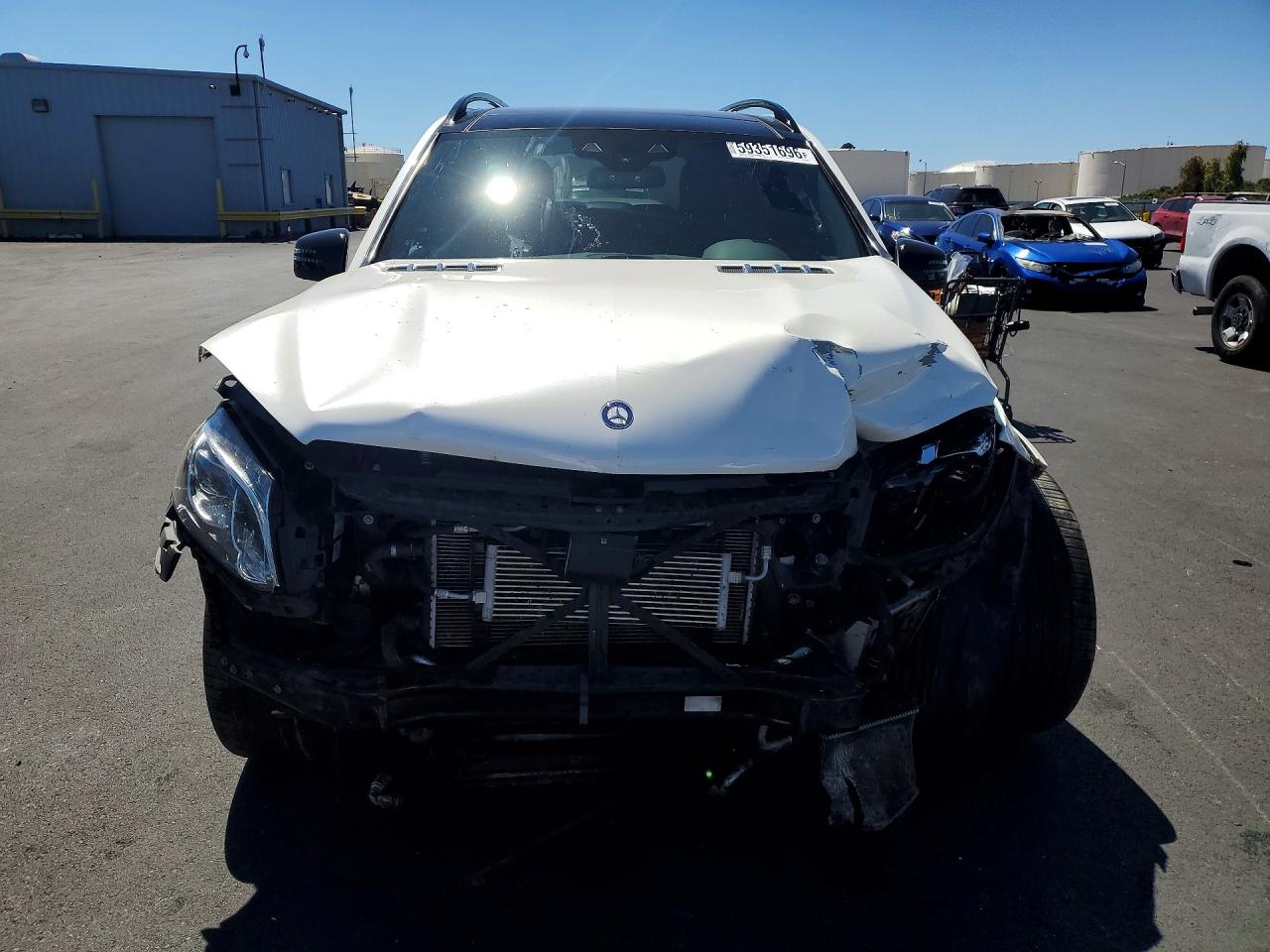 4JGDF7FE8HA805127 · 2017 MERCEDES-BENZ GLS · 5/12