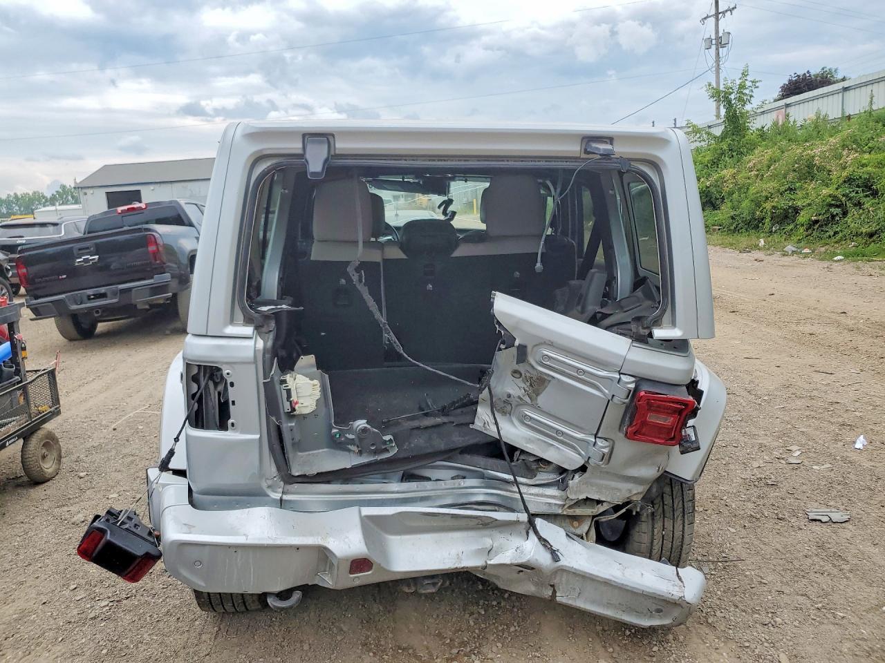 1C4HJXEG7NW111163 · 2022 JEEP WRANGLER UNLIMITED · 6/14