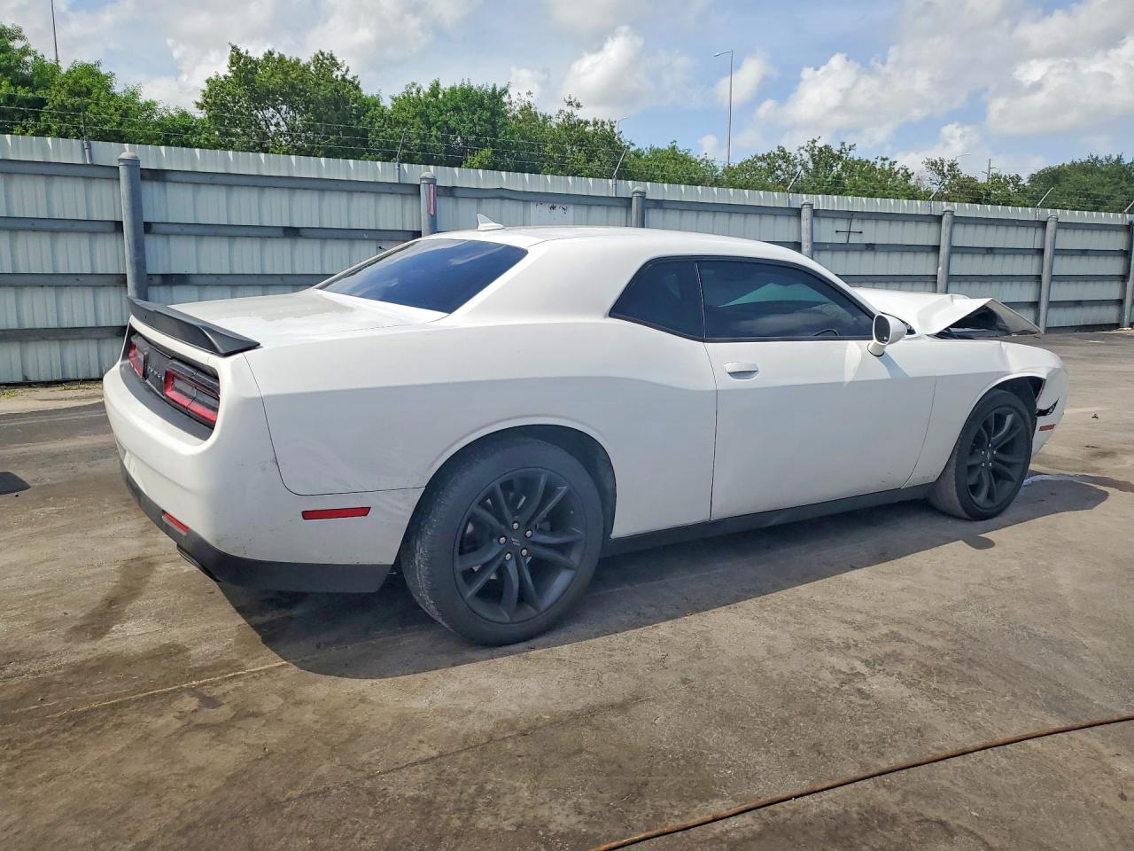 2C3CDZAG1JH112390 · 2018 DODGE CHALLENGER · 3/12