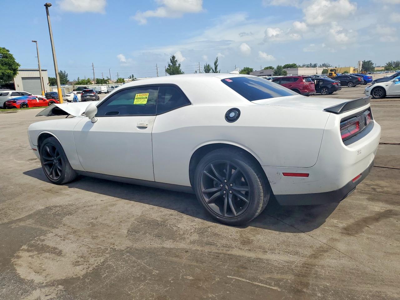 2C3CDZAG1JH112390 · 2018 DODGE CHALLENGER · 2/12