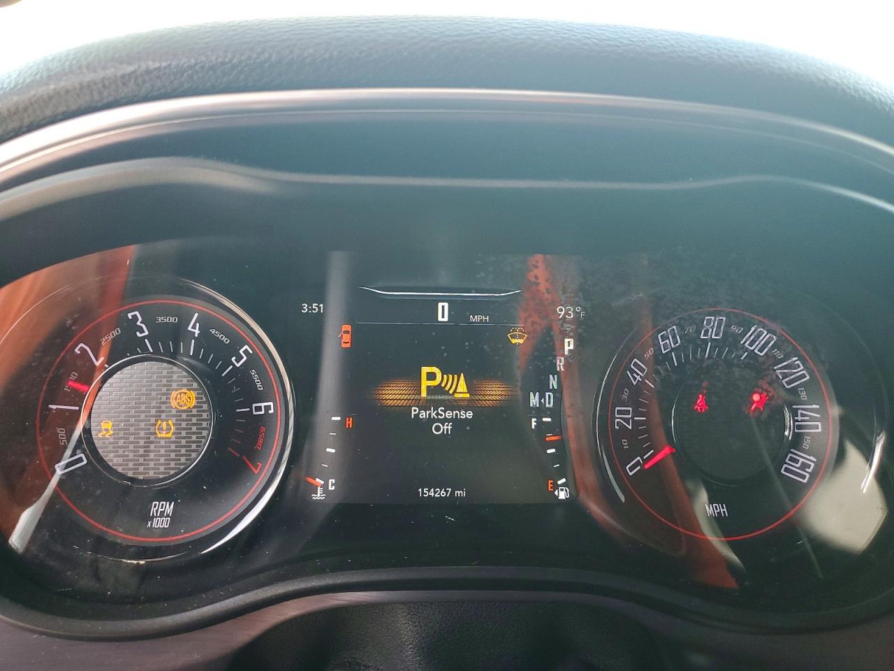 2C3CDZAG1JH112390 · 2018 DODGE CHALLENGER · 9/12