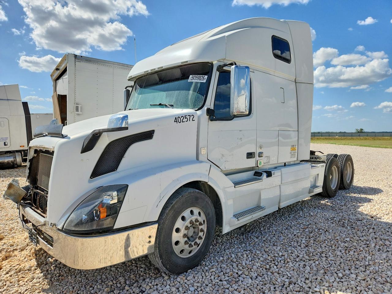 2012 VOLVO VN