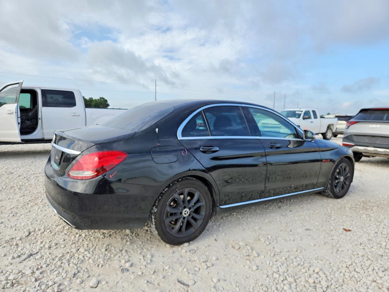 55SWF4JB1GU144442 · 2016 MERCEDES-BENZ C · 3/12