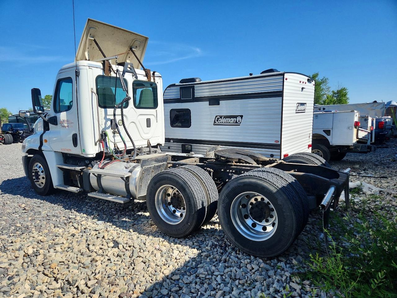 3AKJGEDV3DSFK0698 · 2013 FREIGHTLINER CASCADIA · 3/10