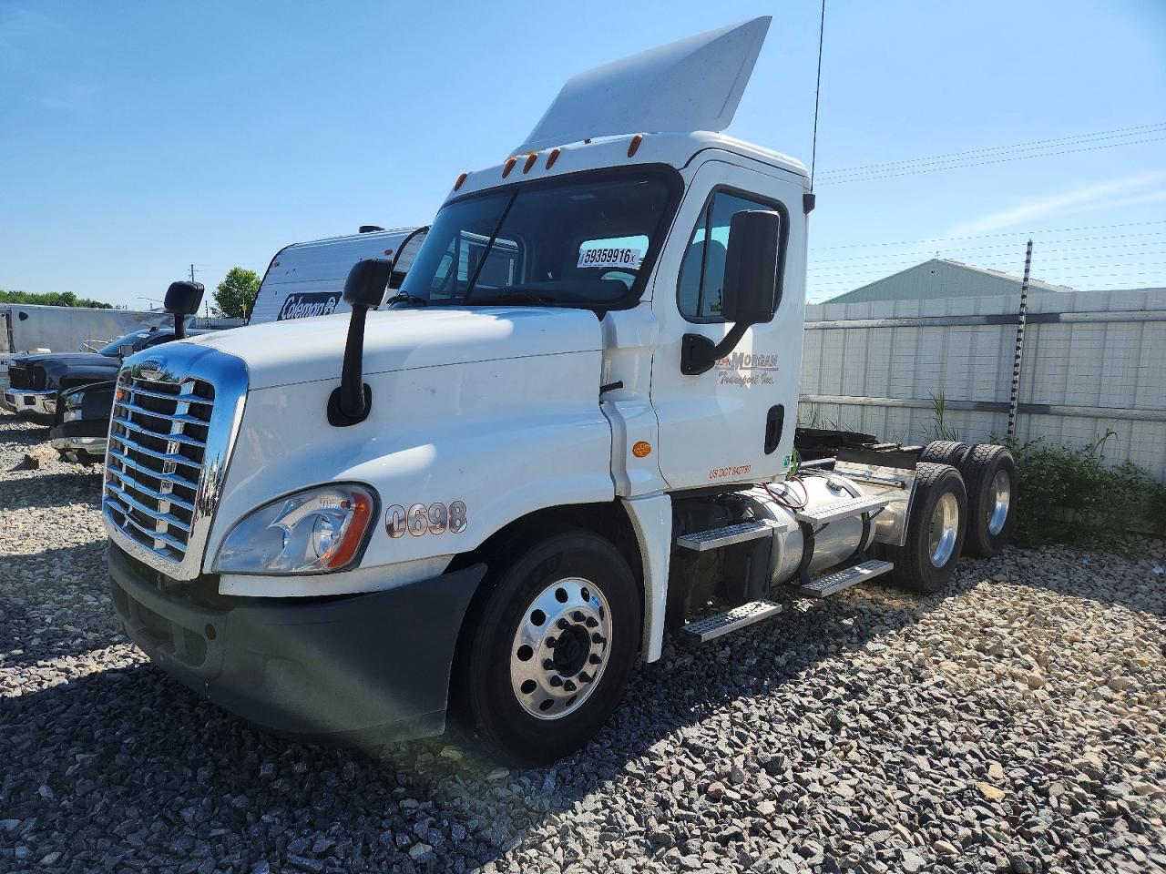 3AKJGEDV3DSFK0698 · 2013 FREIGHTLINER CASCADIA · 2/10