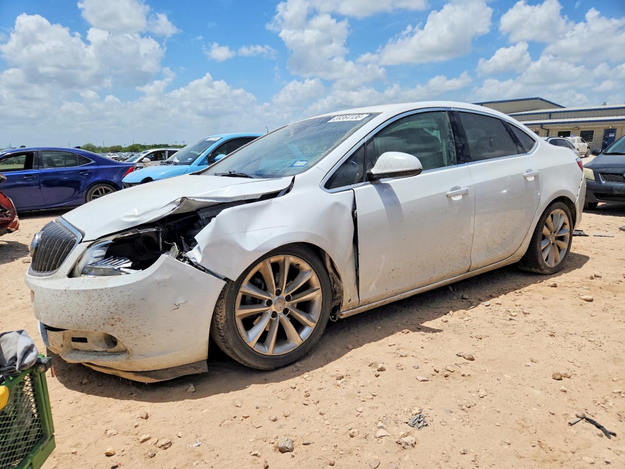 1G4PR5SK7F4107978 · 2015 BUICK VERANO