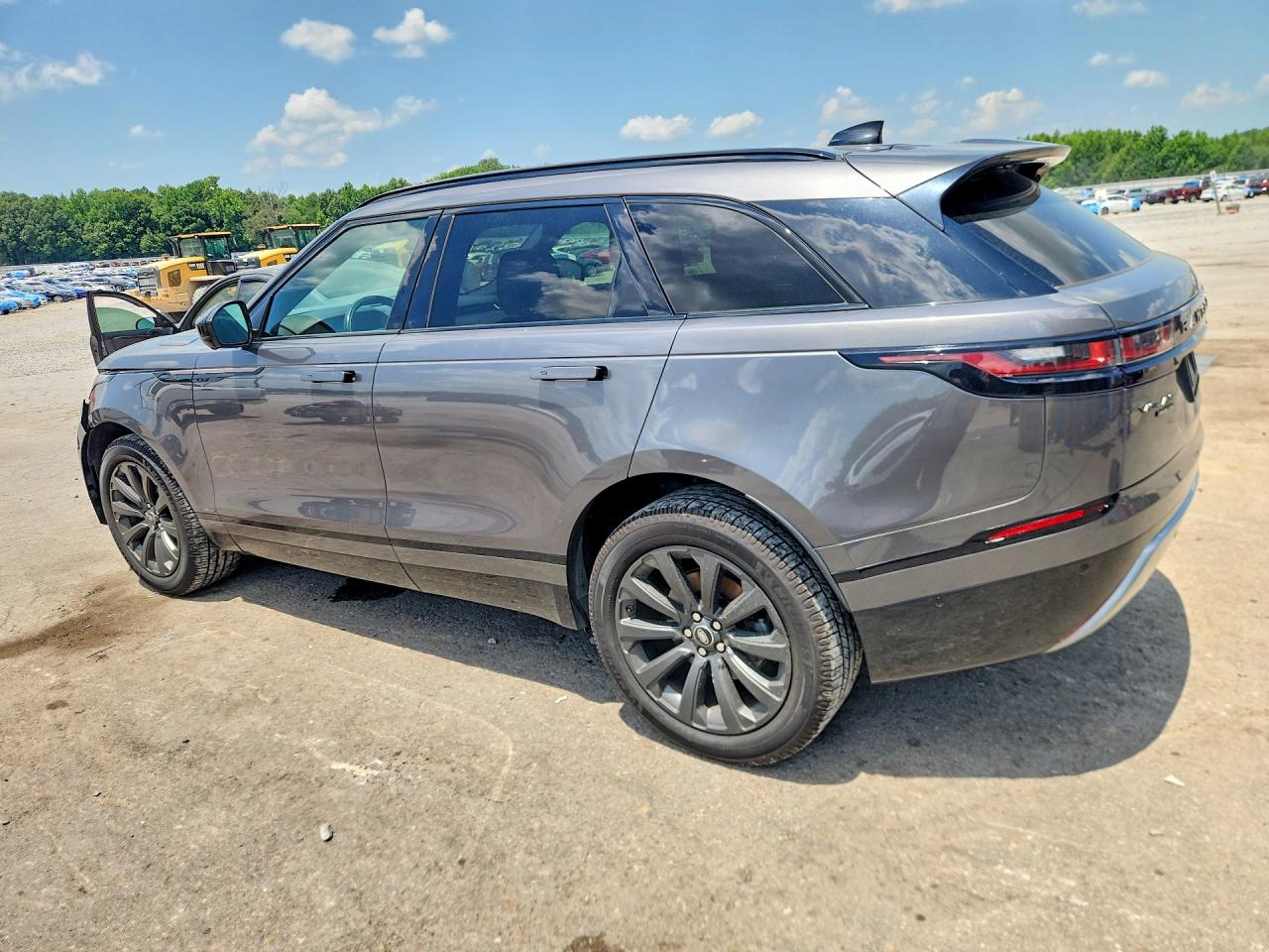 SALYL2EXXKA796144 · 2019 LAND ROVER RANGE ROVER VELAR · 2/13