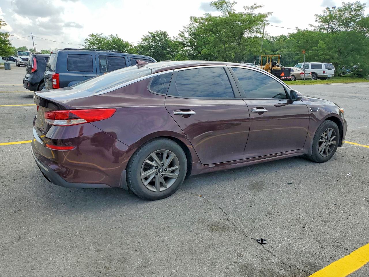5XXGT4L32KG365073 · 2019 KIA OPTIMA · 3/12