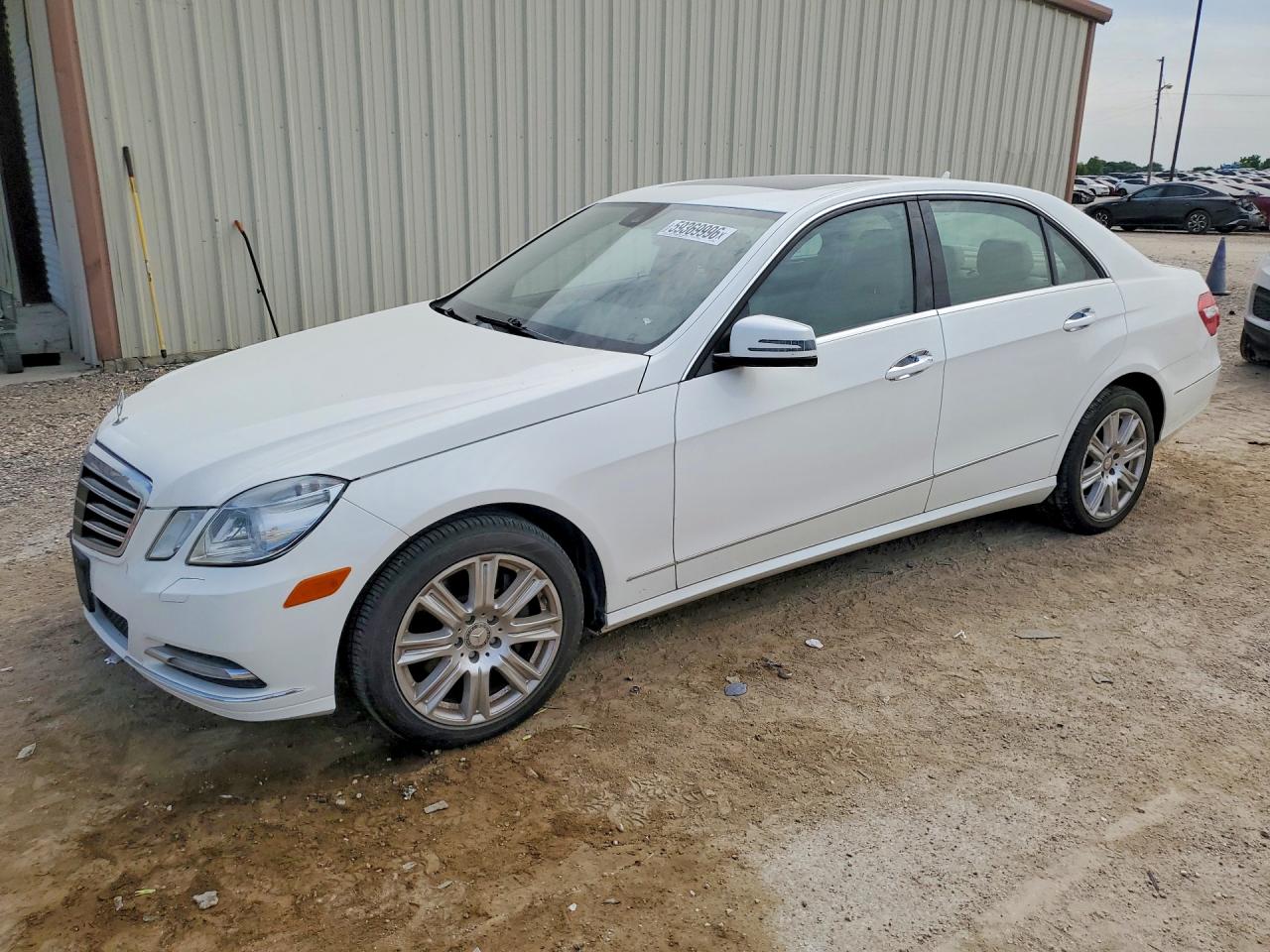 WDDHF5KB1DA673043 · 2013 MERCEDES-BENZ E