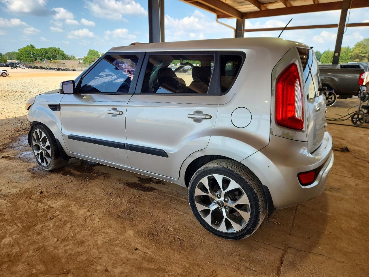 KNDJT2A69C7427215 · 2012 KIA SOUL · 2/14