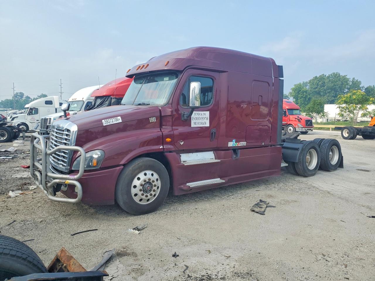 3AKJGLDV4JSJK1229 · 2018 FREIGHTLINER CASCADIA 125