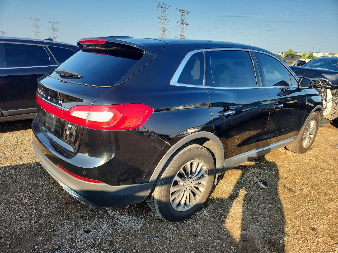 2LMTJ8KR6GBL32974 · 2016 LINCOLN MKX · 3/12