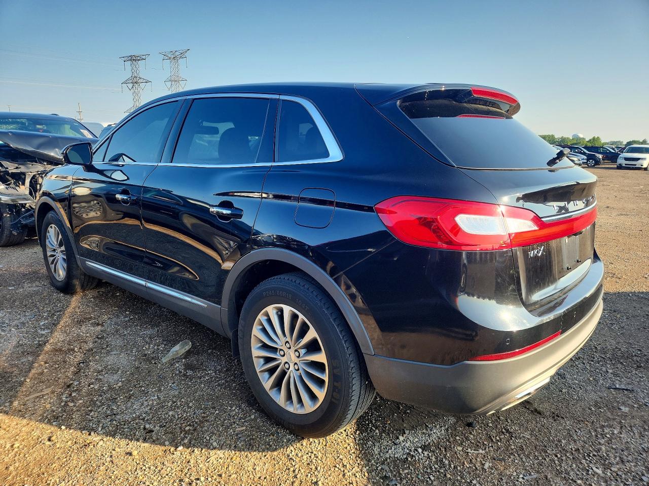 2LMTJ8KR6GBL32974 · 2016 LINCOLN MKX · 2/12