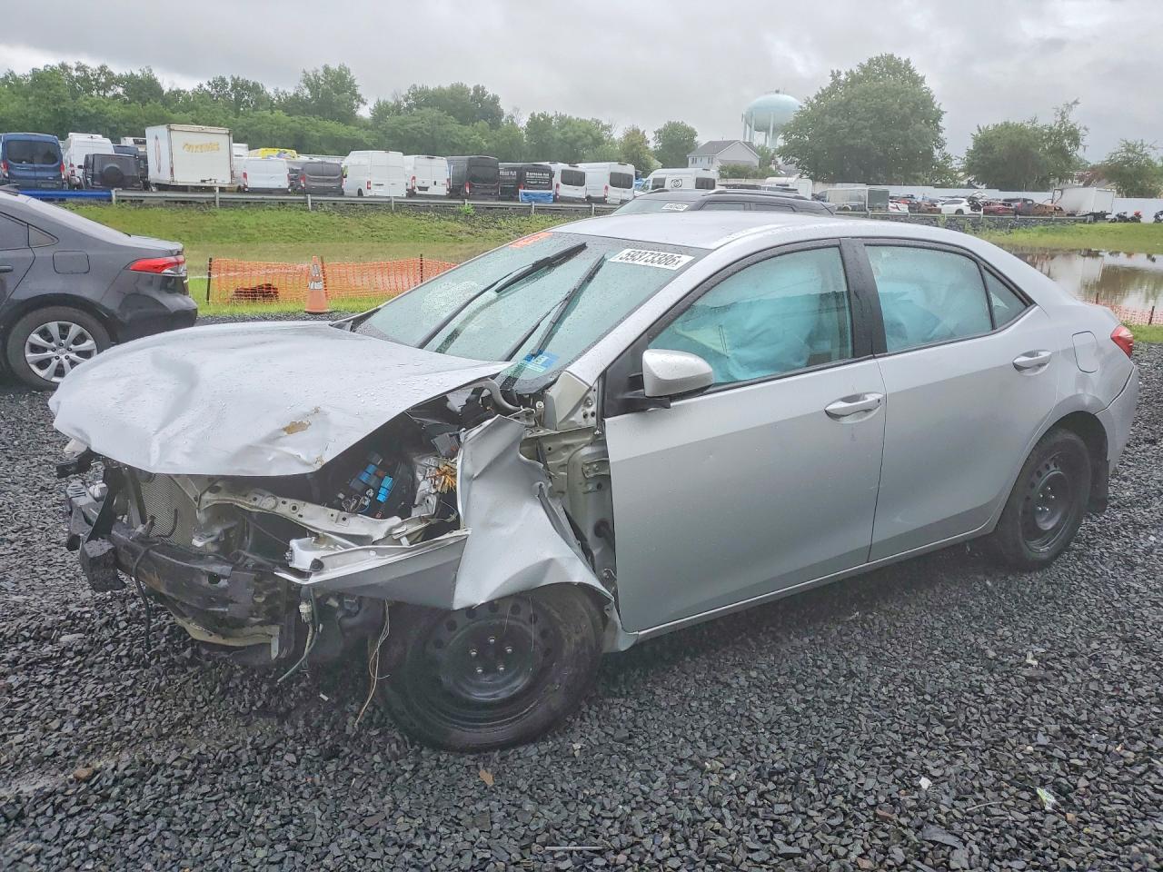 2T1BURHE6JC090005 · 2018 TOYOTA COROLLA