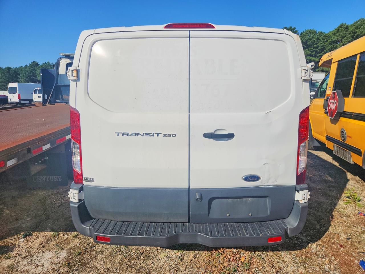 1FTYR1YM5GKA31099 · 2016 FORD TRANSIT · 6/14