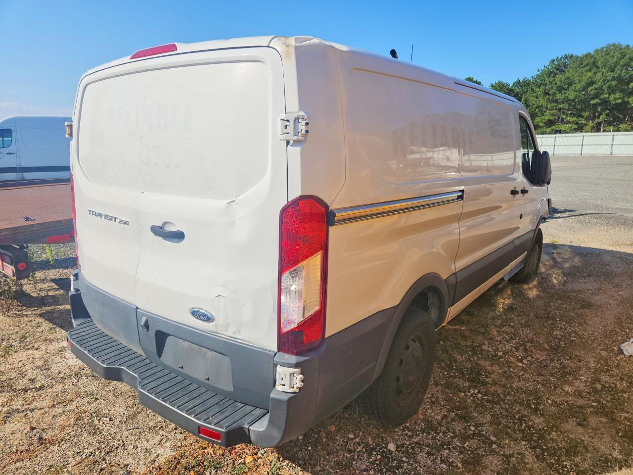 1FTYR1YM5GKA31099 · 2016 FORD TRANSIT · 3/14