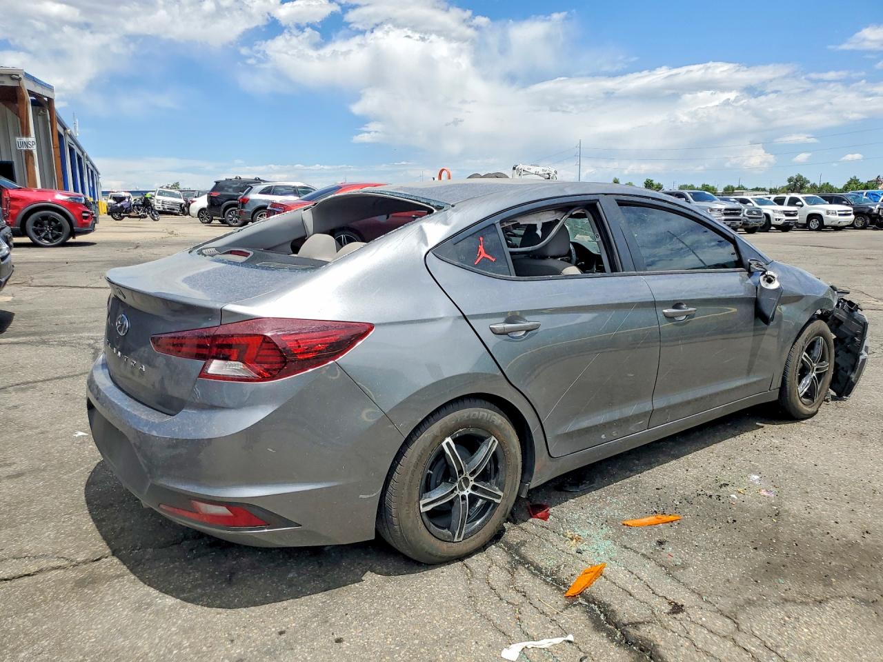 5NPD74LF8KH482548 · 2019 HYUNDAI ELANTRA · 3/12