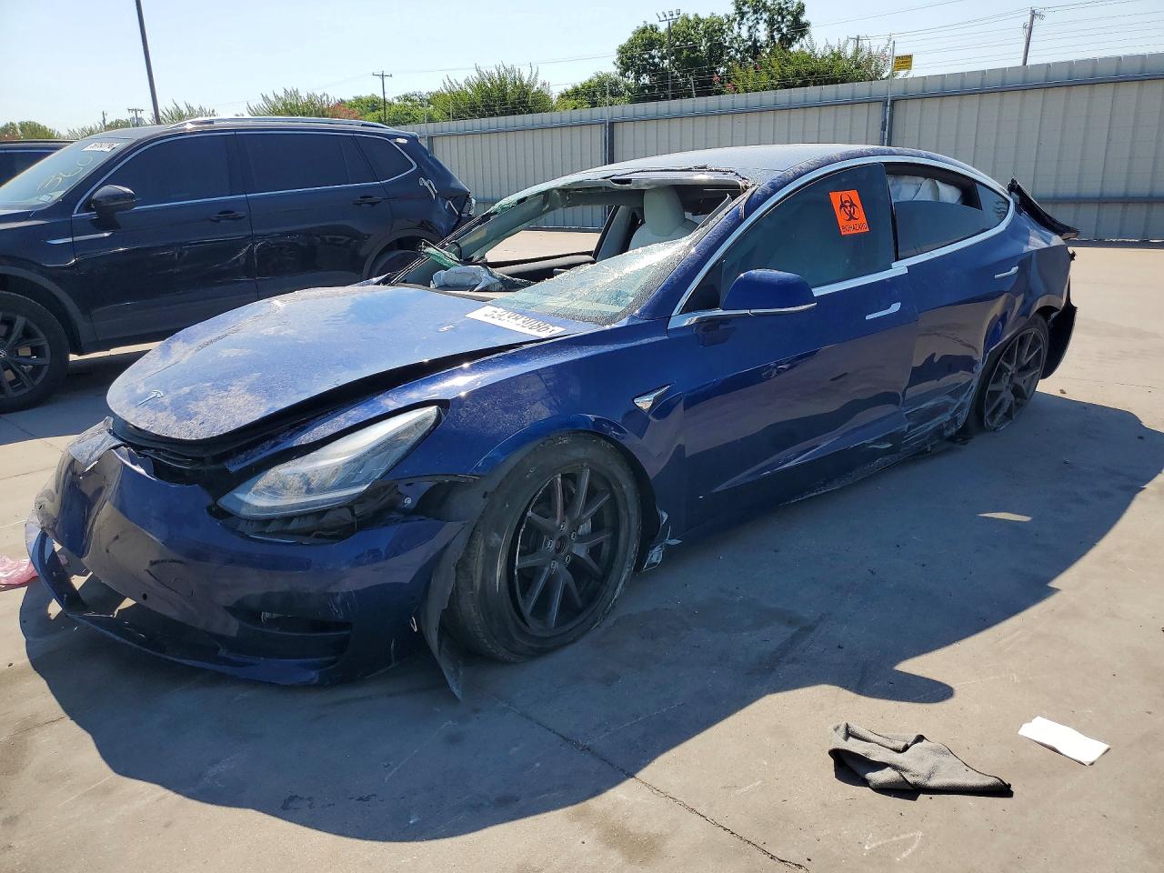 5YJ3E1EBXKF437121 · 2019 TESLA MODEL 3