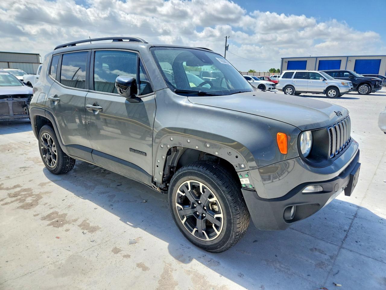 ZACNJDB18PPP44172 · 2023 JEEP RENEGADE · 4/13
