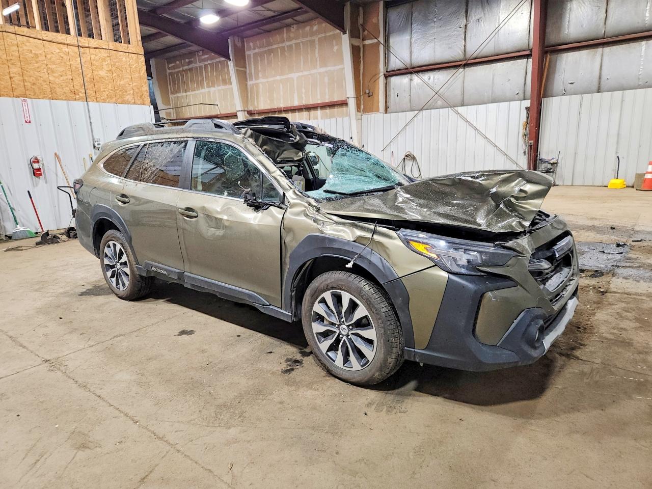 4S4BTGND7R3167600 · 2024 SUBARU OUTBACK · 4/13