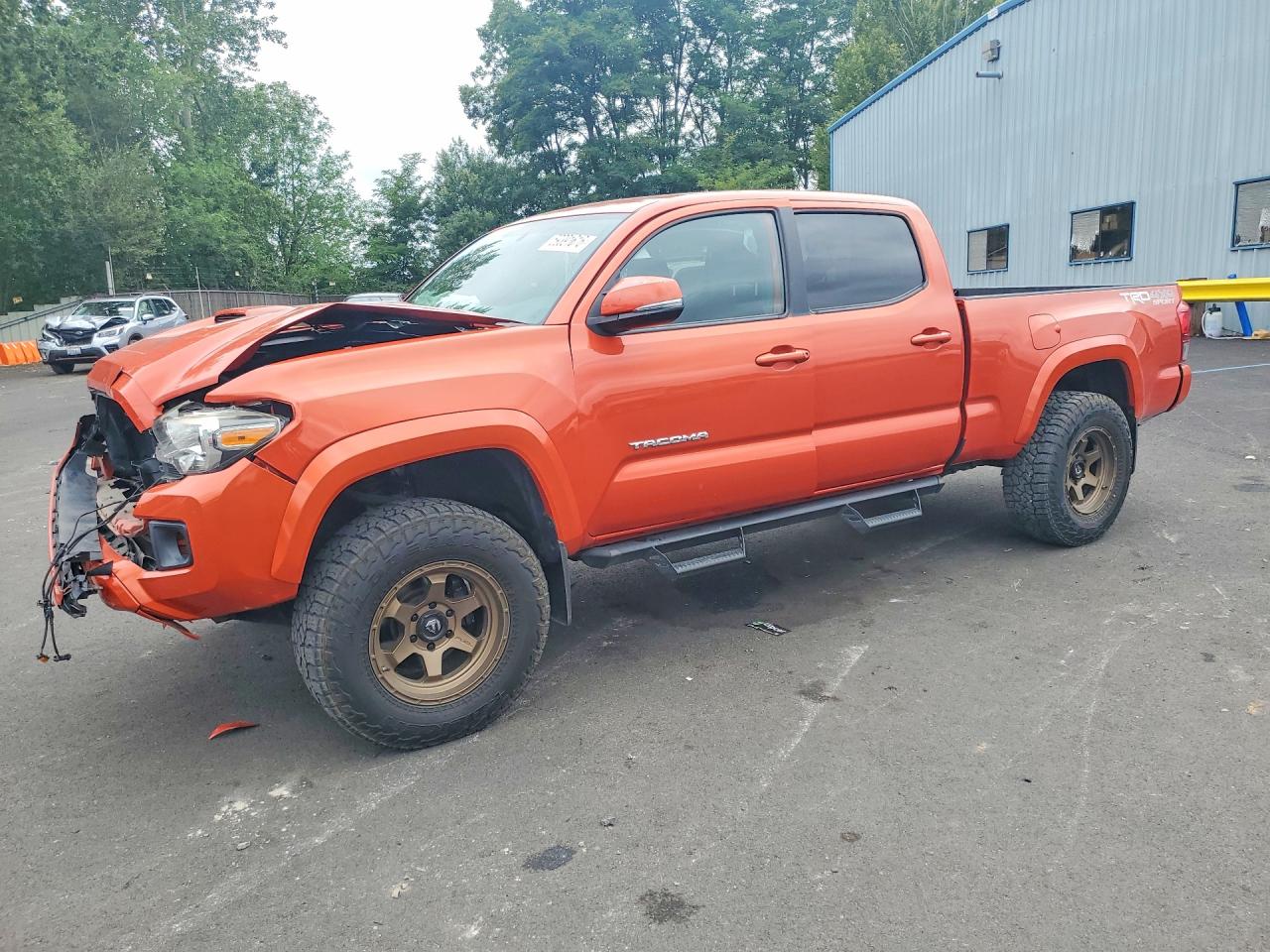 2017 TOYOTA TACOMA