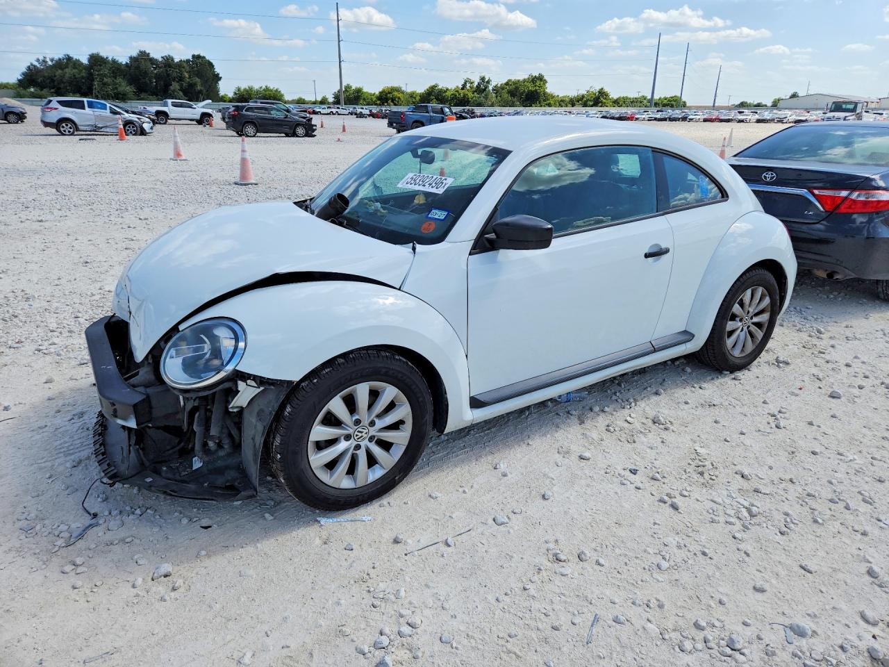 3VWF17AT1HM618894 · 2017 VOLKSWAGEN BEETLE