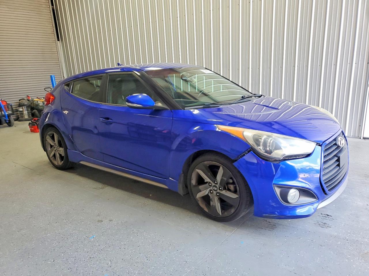 KMHTC6AE9FU220266 · 2015 HYUNDAI VELOSTER · 4/12