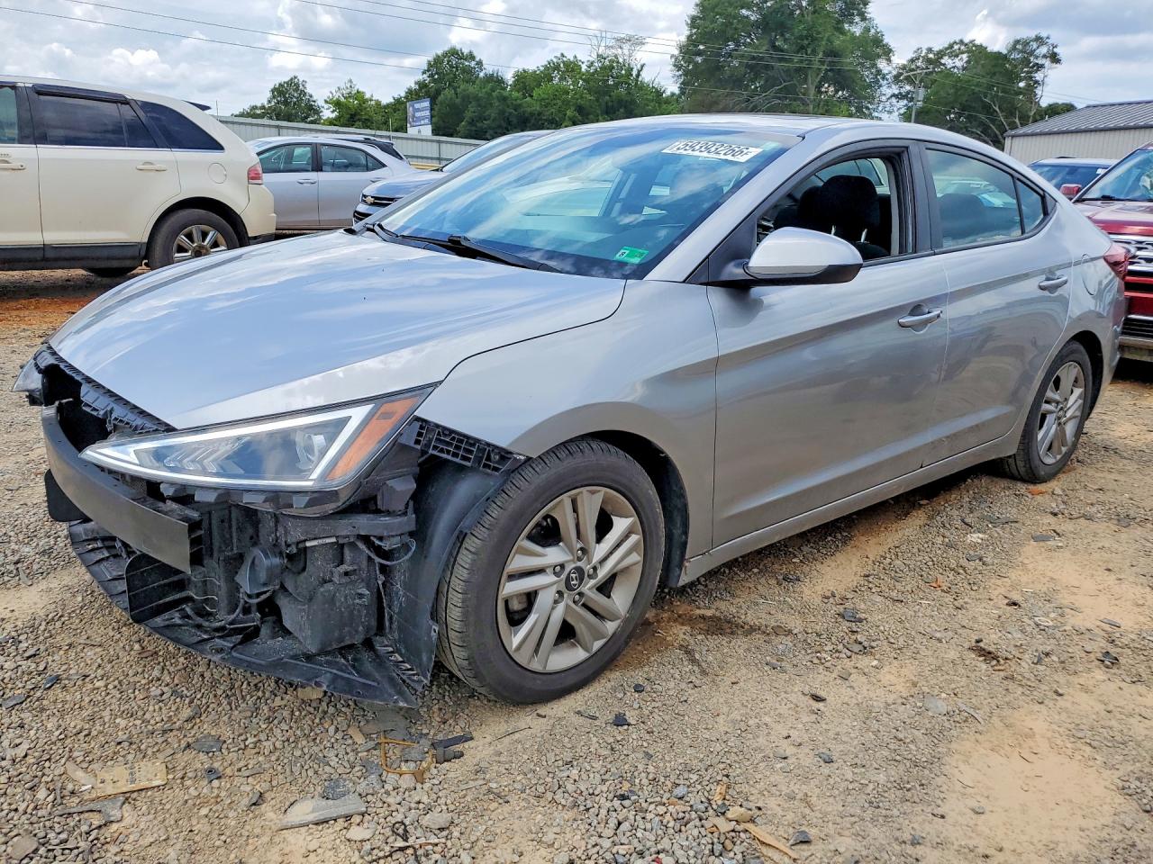 5NPD84LF9LH554615 · 2020 HYUNDAI ELANTRA
