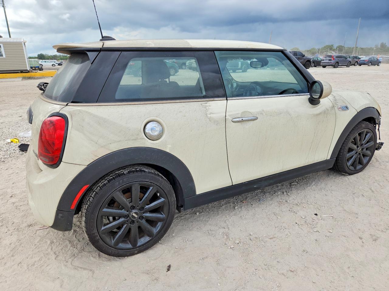 WMWXP7C57K2A50279 · 2019 MINI COOPER · 3/12