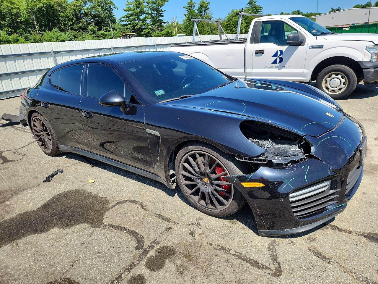 WP0AF2A78GL081039 · 2016 PORSCHE PANAMERA · 4/12